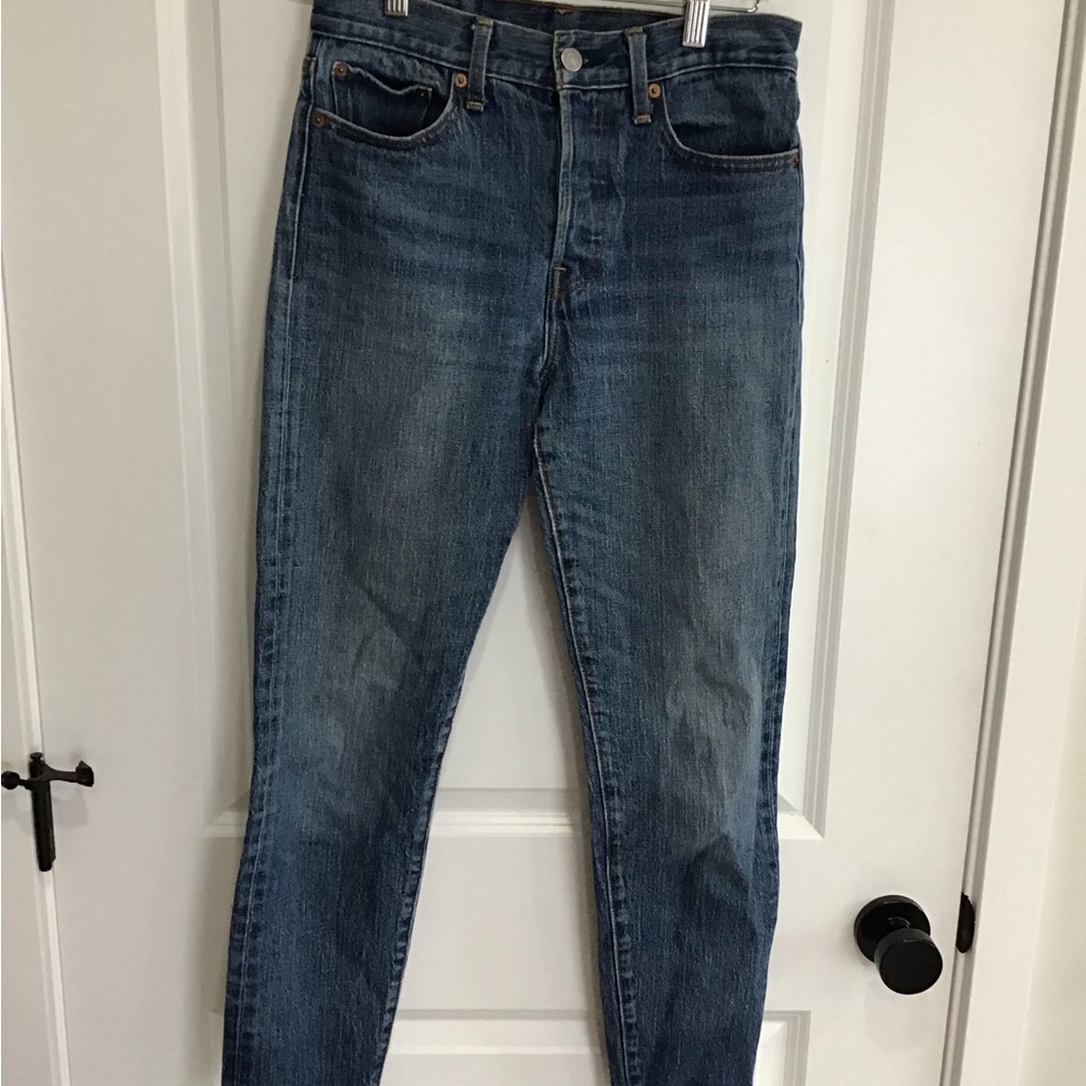 Levi's Fit White Oak Cone Denim Cropped Jeans Size 27 Raw Hem